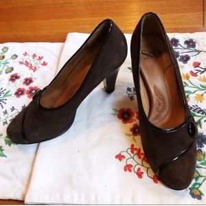 Sofft Retro Kitten Heel Leather Suede Pump COMFY
